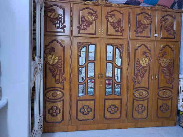 السلام عليكم كنتور خشب صاج تسكام للبيع وكنتور حديد للبيع نضيفات كلش 
الكنتور الخشب ب 500 والكنتور الحديد ب 300 
العنوان كربلاء المقدسة 
للتواصل ***********
