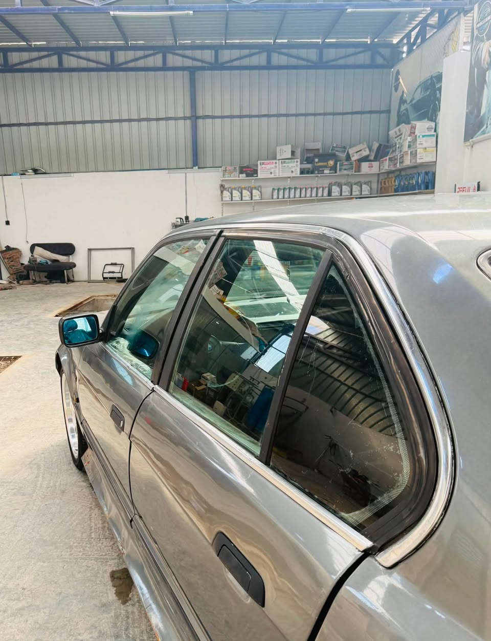 ♻️♻️السلام عليكم♻️♻️
بسبب الوعود الكاذبه والغير اخلاقيه😮‍💨♻️
تم تنزيل السعر الى 38$ 

              ♻️للبيع♻️

BMW 525i🇩🇪

🪐اصل535i

🪐مكينه 6 مسكر فانوس 

🪐كير اوتو جديد حاويه 

🪐موديل 1991

🪐رقم كربلاء مشروع وطني شرط التحويل 

🪐سنويه نافذه 2026

🪐اللون رصاصي غير محدد 

🪐بدون ظربه قويه 

🪐مصبوغه عام للجماليه 

🪐منظومه غاز 80 لتر شغاله

🪐نقص تبريد من خذته ميشتغل 

🪐بجم عريض زنون سوارات

🪐دعاميه m اماميه وخلفيه 

🪐حدادية اماميه وخلفيه 

🪐جديده 100‎%‎ ستيرن خفيف جدا

🪐صالنصه بلاد كاتم 

🪐غرفه جديده كشنات 

🪐جلد ميكانيك اسود 

 🪐 دبل كومبيوتر مثبت سرعه

🪐تخم ويل m اصلي توسايز

🪐وبي تخم تاير جديد

🪐كلج ومروحه وراديتر

🪐جدد انسى التنقيص والحماوه نهائيآ

🪐سنتر لوك شخاطه

🪐جام كهربائي ٤ شغال

🪐كل تفاصيل السياره شغاله 

🪐كهربائيات بدون جطلات 

🪐مكاني النجف الاشرف

🪐للاستفسار

***********
