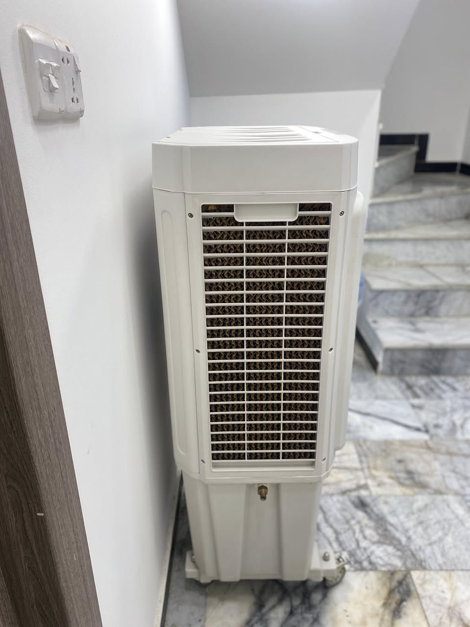 مبردة كونفيرة جديدة لوك سرعتين نظام شلال
العنوان الدورة الميكانيك 
الرقم ***********
