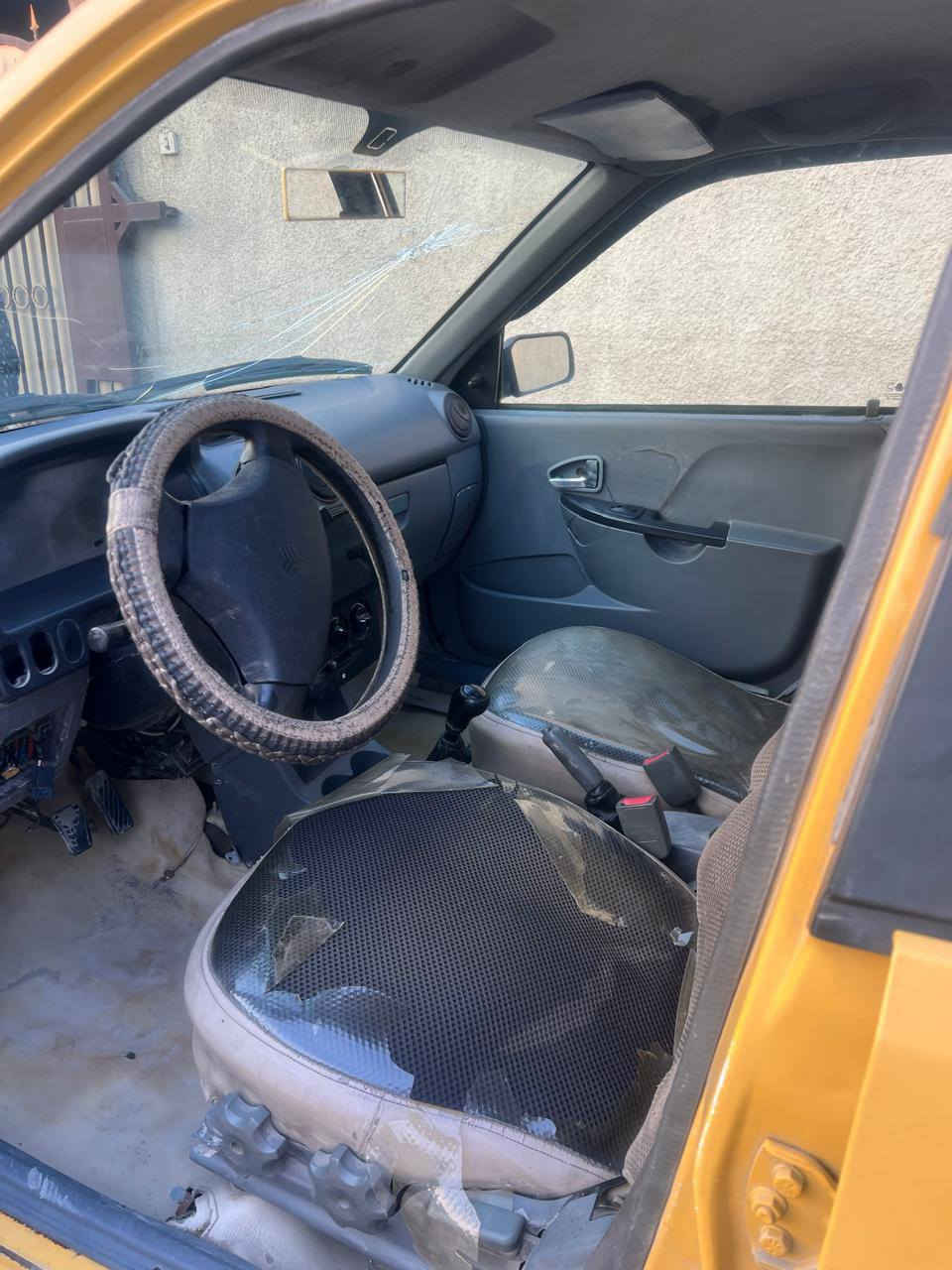 سلام عليكم شباب سايبه منغولي للبيع موديل 2012مكينه وكير خير من الله تدفئه وتبريد شغال شاشه اندرويد نضيفه مال جناي ما ناقصهه شي كبل للشارع تخم تايرات باتري جديد تحويل ثاني يوم مستعجل علا بيعتهه مكان محموديه سعر 24 وبيهه مجال رقم الهاتف *********** رجان المو شراي لا يتصل ما متواجد علا الفيس
