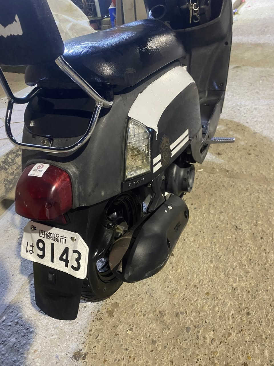 سلام عليكم دراجه ماكس بوليس للبيع حلوه ونضيفه مكينه عل بلاد سعر 750بيه مجال بسيط رقم***********
