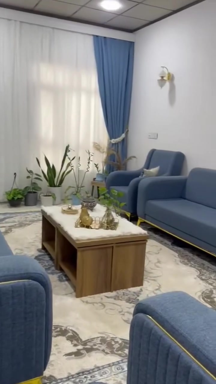 سلام عليكم دار للبيع سبعه نيسان🏠 رابرين   
مساحه الدار 🛑 160
جنس الدار 🛑توزيع 
محتويات الدار 🛑
غرف نوم 2 
صاله 🛑
صحيات 
مناور  
مطبخ حار 
مطبخ بارد 
إستقبال 🛑
كراج 
 
#خانقين
للستفسار اتصل على الرقم التالي واتساب***********
