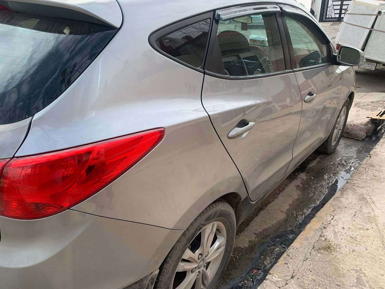 تكسون 2012
محرك 2400 دوش

بيها اربع قطع صبغ بدون دواخل

تبريد شغال 

شاشة كبيرة

تحكمات ستيرن

رقم نينوى دولي بأسمي

السعر 122 وبيها مجال 

ترهم بيع او مراوس حسب القناعة


**إذا كنت صاحب هذا الإعلان وتريد حذفه لأي سبب، رجاءا أرسل رسالة إلى الدعم الفني**