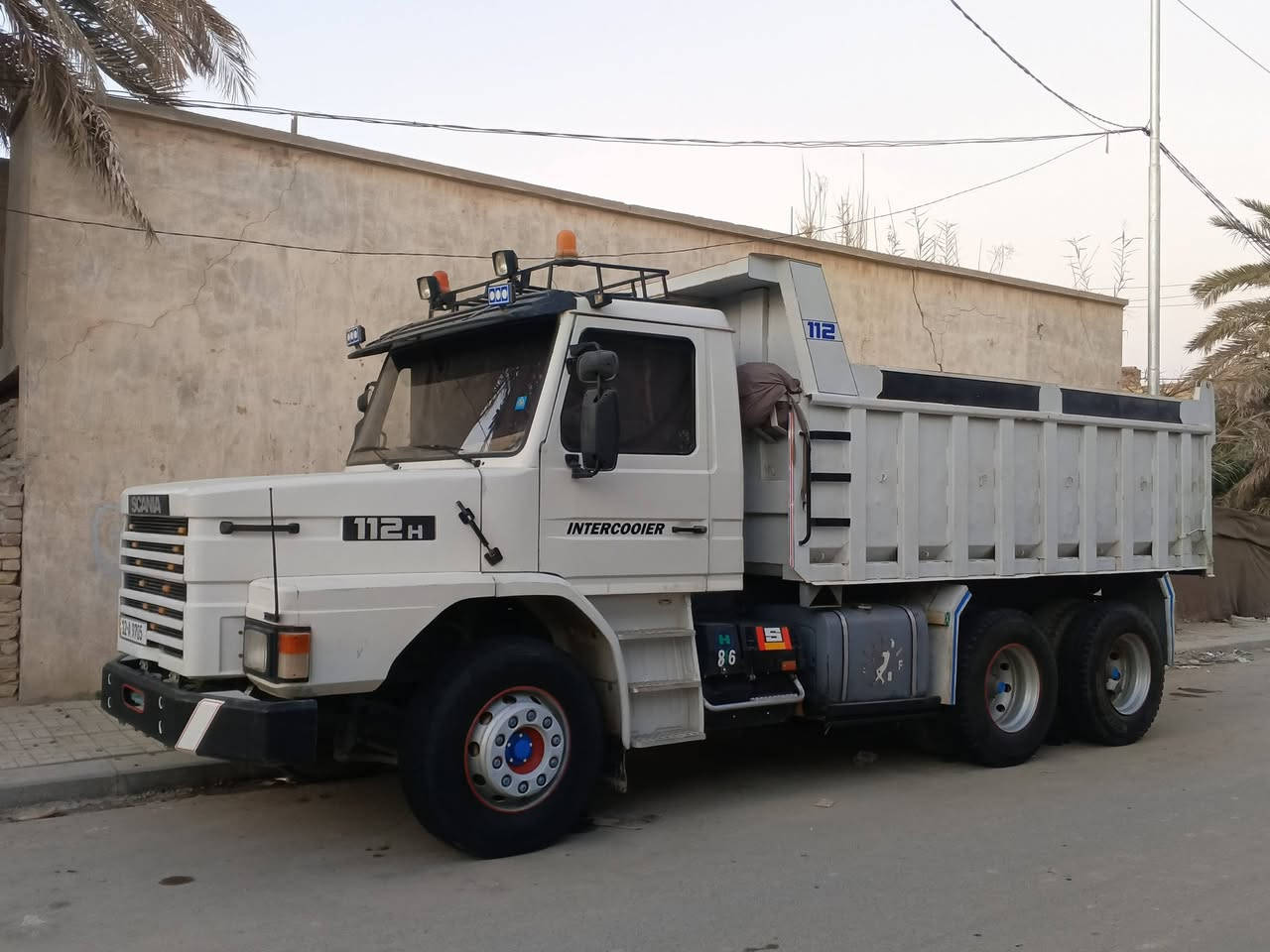 السلام عليكم سكانيا 112 محرك 12ونص كفالة بلادية موديل 86
رقم نينوى جديد بأسمي للاستفسار ***********

