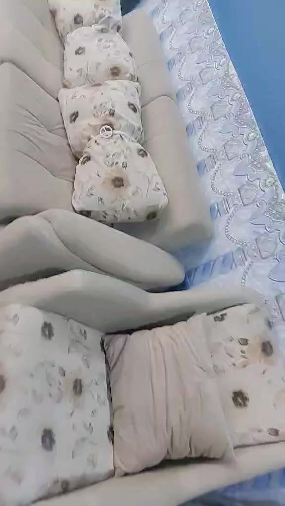 تخم مخزن تركي اخو جديد ديوان تسكام ثكيل ونظيف ميز طعام مع اربع كراسي


**إذا كنت صاحب هذا الإعلان وتريد حذفه لأي سبب، رجاءا أرسل رسالة إلى الدعم الفني**