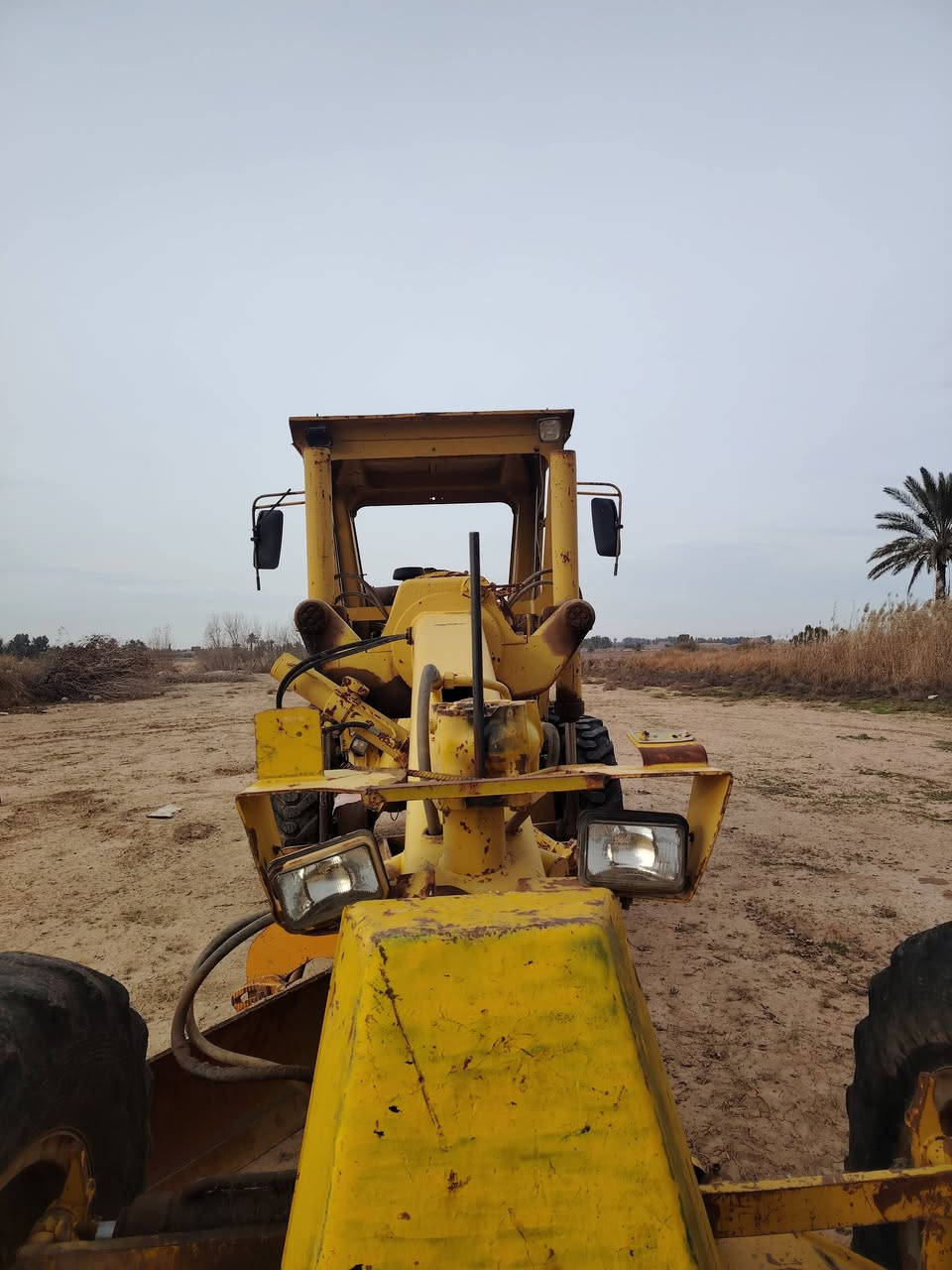 السلام عليكم ورحمة الله وبركاته
للبيع  كريدر فاون فريش  محرك كمنز ١١٤ حجم ١٢ ولف جاهزه للعمل الاليه كتاب مزايده الموقع صلاح الدين الضلوعيه الجبور للاستفسار الاتصال على الرقم *********** السعر ٦٥ ورقه وبيها مجال
