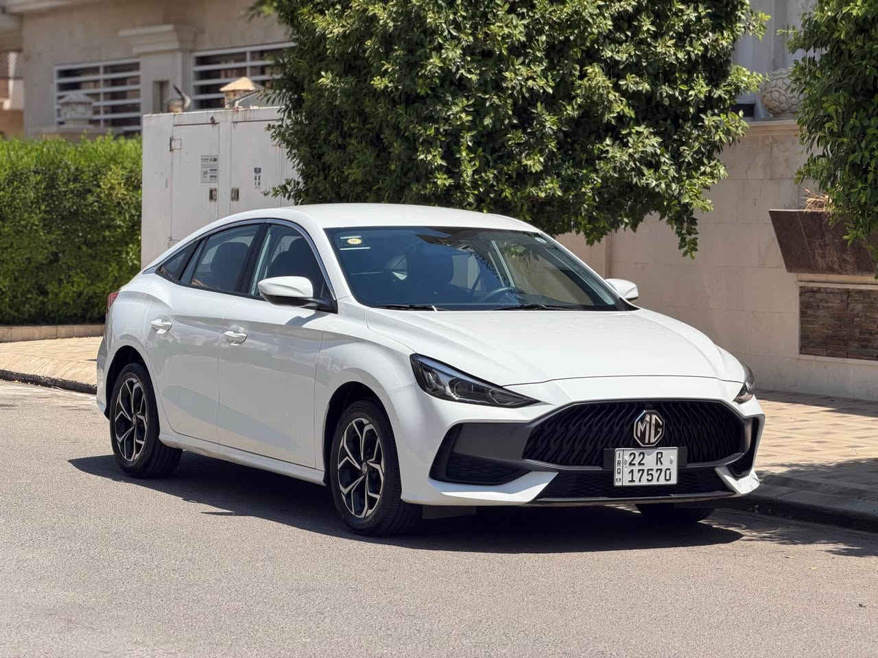 Mg gt2025گير عادي 
كاميرة حةساس 
بةسمة 

شاشة ئةكتيف  
تةعديل سورعة 
زؤر مواسةفاتي تر 
تةنيا88هةزار km رؤيشتووة 
سيرفسي كاملي بؤ كراوة تازة رؤني گؤراوة هە مووشتیکی نۆیە   هیجی نیە بە س دۆسە کە ی قۆپە کی هە یە سحری 93  (***********) أربيل, العراق
