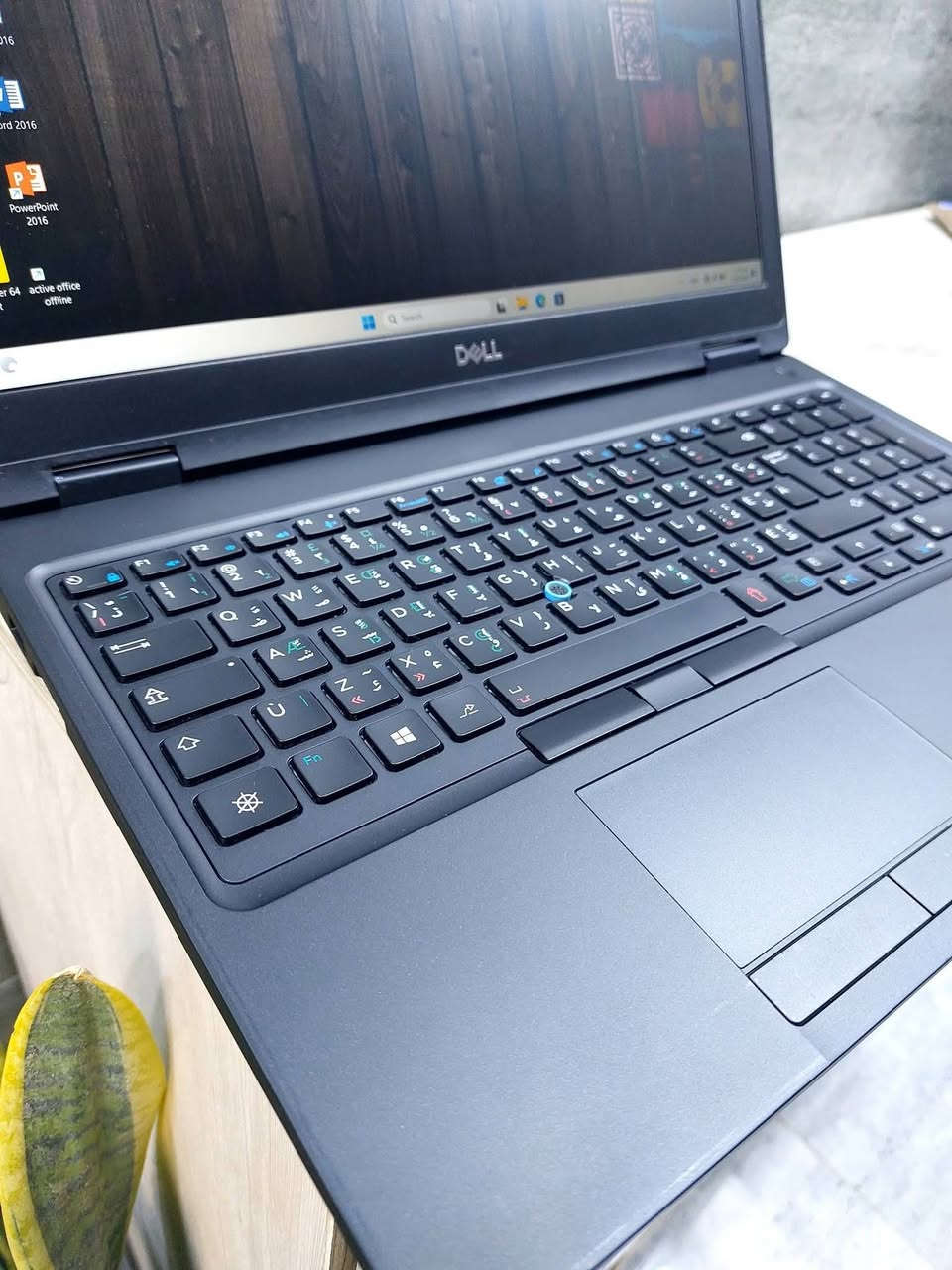 تدور ع لابتوب معالج قوي حرف (H) حجم شاشة كبير 15.6  للدراسة و البرامج الهندسية والحسابية  الك هاي .
وبسعر ثابت 340الف دينار وتوصيل
Dell Latitude 5591 Ci7 جيل ثامن 
Core i7-8850H
8 GB  DDR4 RAM
256GB SSD2.5 HARD
15.6 screen 1920x1080 FHD 
Back-light Ar-En
Charger dell 130w  شاحن اصلي 
يمكن للزبون فحص اللابتوب وتشغيله والتأكد من المواصفات قبل استلام اللابتوب.

عنوان المكتب بغداد شارع الصناعة مجمع الرياش مكتب اليسر للتواصل والحجز ***********
