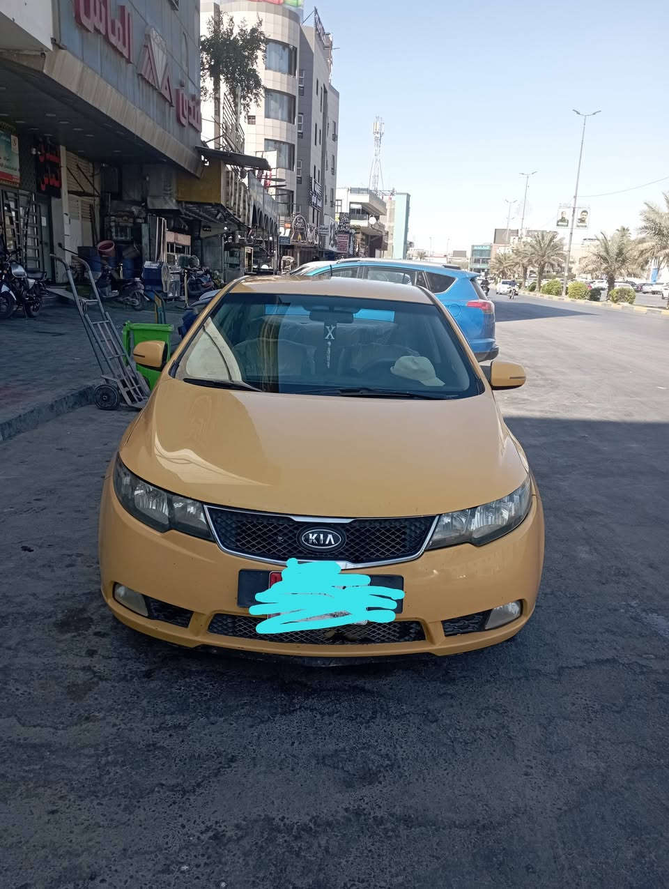 سلام عليكم مدير كروب من رخصت الادمن  عندي سيارة كيا فورتي مديل 11 رقم بغداد تخم تايرات جدد صدر جديد  مكينه 2000  كير جديد محرك جديد  مصفرة من هية وغرامات العرض 85 وبيها مجال بسيط مرفق وياها سونار المكان حاليا بغداد  لاستفسار *********** والسنوية نهاية 26
