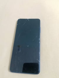 بوكو اكس ٣ • ذاكرة ٦٤ • شاشة مكسورة