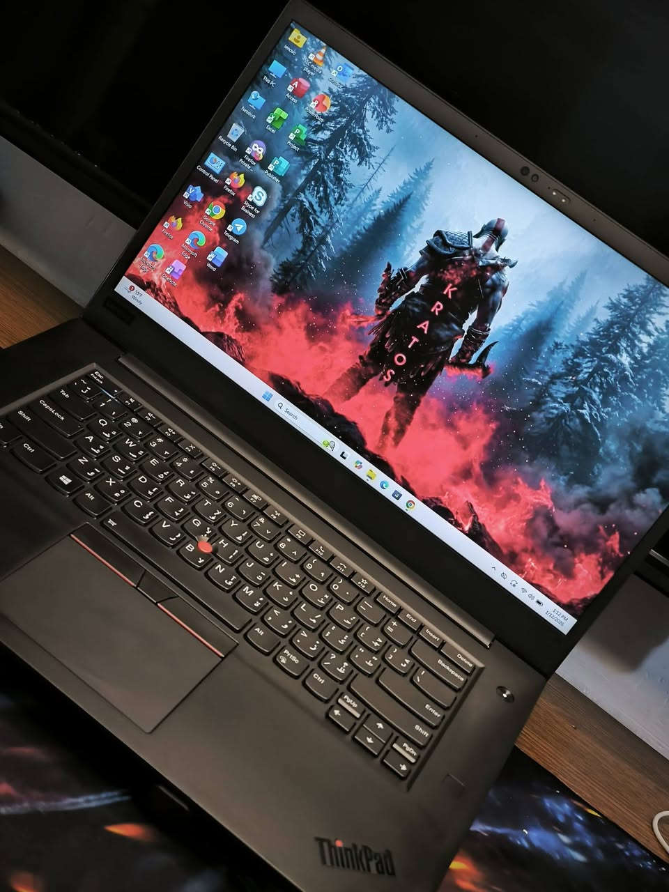 لابتوب 🚀 Lenovo ThinkPad P1 Cori9 الجيل العاشر
💡 جهاز قوي مناسب للمونتاج، التصميم، العمل ودراسة الهندسة
🔹 المواصفات التقنية:
• 🧠 المعالج: Intel Core i9 (الجيل العاشر - فئة H)
• 🔋 الرام: 16GB
• 💾 الهارد: 512GB SSD
• 🎮 كارت الشاشة الخارجي: NVIDIA Quadro T2000 4 ك
• 📺 الشاشة: 15.6″ Full HD
🎁 الهدايا المرفقة:
• 🖱️ ماوس
• 🖱️ ماوس باد
• 💼 حقيبة
• 🔌 الشاحن الأصلي
🛠️ الضمانات والخدمات:
✔️ فحص كامل قبل الإرسال
✔️ فحص كامل قبل الدفع والاستلام
✔️ ضمان 7 أيام استبدال عند وجود خلل مصنعي
✔️ جاهز للاستخدام المباشر
📍 الموقع: بغداد الأمين الثانية
📱 للتواصل واتساب: ***********
💰 السعر: 740 الف فقط
🔥 جهاز ممتاز للأعمال الاحترافية 🎨💼✨
