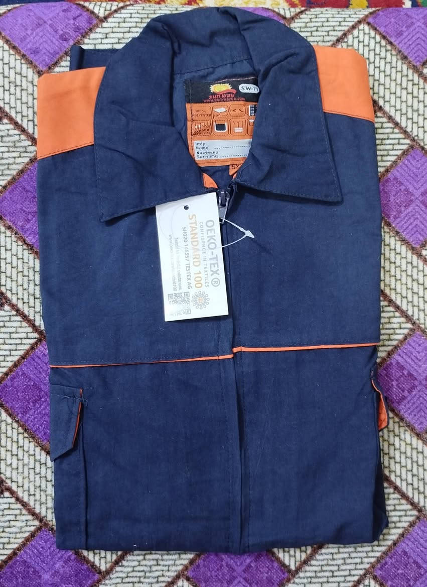 بدلة.قطعتين حجم 5XL جديدة...
مكاني بروانة السعر 20 ...
***********...
