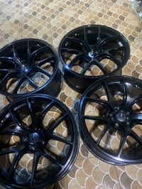 للبيع تخم ويل 20 بي واحد بي تصليح بسيط والباقي مكفول السعر 250 وبيهه ش...