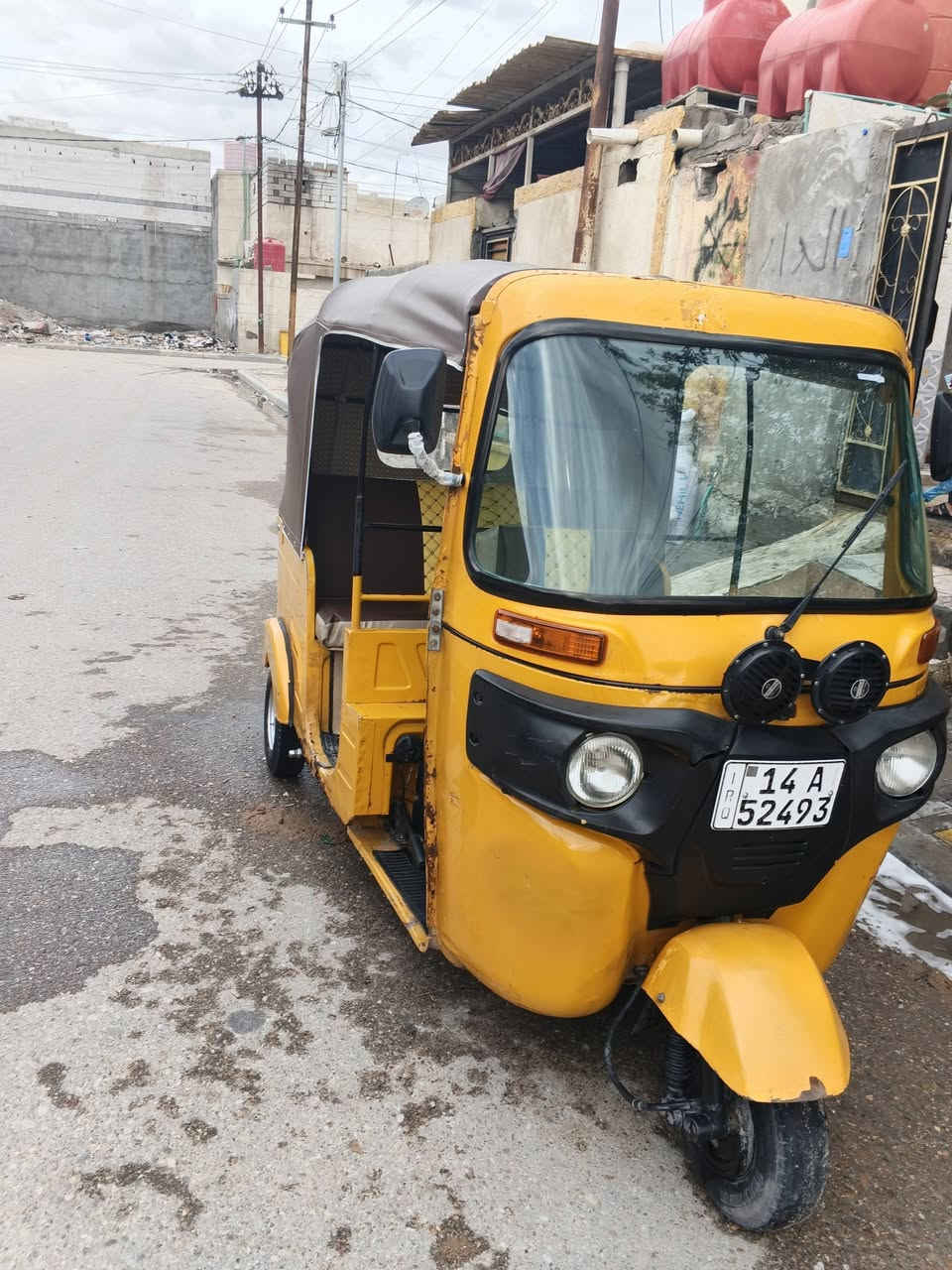 تكتك اللبيع موديل 2020  رقم سنويه 
المكان البصرة القبله  *********** سعر 5600
