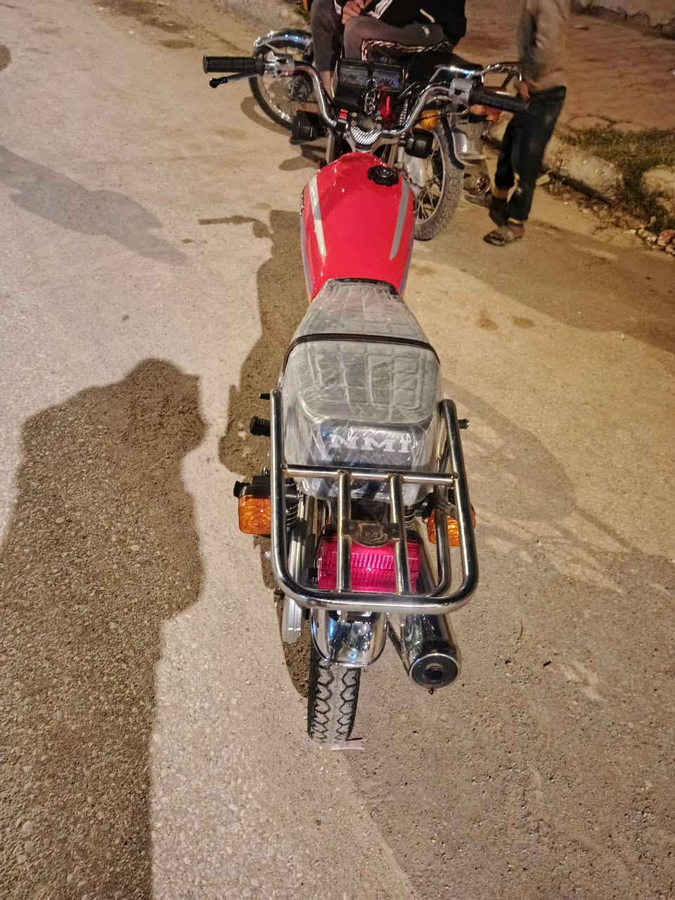 سلام عليكم ورحمه الله وبركاته دراجه موديل 22 شلامجه اصلي اريد بس مراوس حسب القناعه وذا اكو 23 لون اسود نتراهم لا ني وياي


**إذا كنت صاحب هذا الإعلان وتريد حذفه لأي سبب، رجاءا أرسل رسالة إلى الدعم الفني**