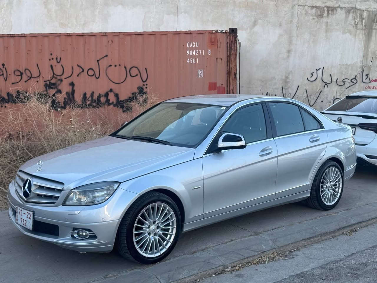 بە ناوی خوای گەورە و میهرەبان مارسیدیس بێنز C280 2010گێر ئۆتۆماتیک ٦ پستۆن مەکینە مەرغوب بێ سەرەتایە کۆدی بۆ کراوە بە ناوی خۆمانەوەیە لۆک لۆکە بێ بۆیاغ  بێ کاڵ بونەوە لەسەر دەقی شەریکە ماوەتەوە کوشن جلدد لۆک کوشن کارەبا تەبرید مەرکەزی شاشە گەورە سەیارەکە بەس ماشاللەی ئەوێ گیرومەکینەی بەشەرت زۆر تازەو جوان ماوەتەوە چوار تایەو ویلی لۆکی لە ژیرە تەبریدی مەزبوت هەموو گیانی بەشەرت سەیارەکە لە جوانیا تاکە مالی دۆستە سعر 88 گەلاو مەعامەلەیەکی کەم شوین سلیمانی رقم تلفون 🤍***********🤍***********🤍 السليمانية, العراق
