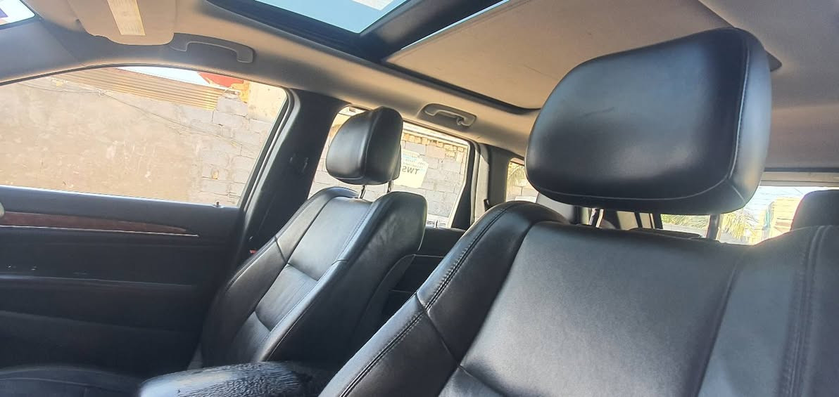 السلام عليكم من رخصة الادمن للبيع او مراوس جيب لاريدو موديل 2011 لمتد فول مواصفات اللون سلفر الرقم بغداد بأسمي بانوراما بصمات كشنات جلد وكهربائيه تدفئات بالكشنات اربعتهن تبريد خلفي أمامي اشاير بالمري شاشه تاب الأصلي سته سلندر مكينه 3600 رقم بغداد بأسمي تخم تاير باتري جديد الحادث جاملغ وبنيد فقط بدون اي دواخل عل سونار دمام خلفي السعر 165 اعتذر عن الرد عل فيس هذا رقمي للإتصال واتساب او خط ***********
