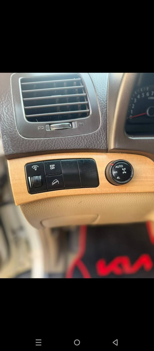 سلام عليكم موهافي موديل 2010. رقم بغداد الجديد لغايه 2031. فول مواصفات للاخير مكينه 6سلندر 3800. كير كهربائيات تبريد كله شرط الفحص تحكم ستيرن مثبت سرعه مري شفط قلاب 7. راكب 3,قطع تبريد بصمه فتحه دوس صندوق شفط جلد كراسي كهرباء ميموري تدفئه بلكشنات كامر بك زرك ماسحه صبغ نص جاملغ امامي فقط شرط الفحص والسونار لاين ثلجي زنون عالي ناصي اصلي بلادي ابو الكرت سعر 145. وبيهه مجال قليل مكانهه بغداد 
***********
