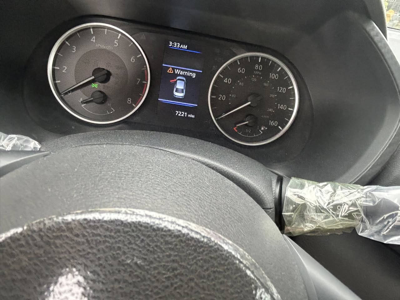 السلام عليكم نيسان سنترا موديل 2025 الضرر جاملغ امامي فقط بدون دواخل السعر 148$ بيها مجال 

ماشيه ٧٠٠٠ فقط 
***********
