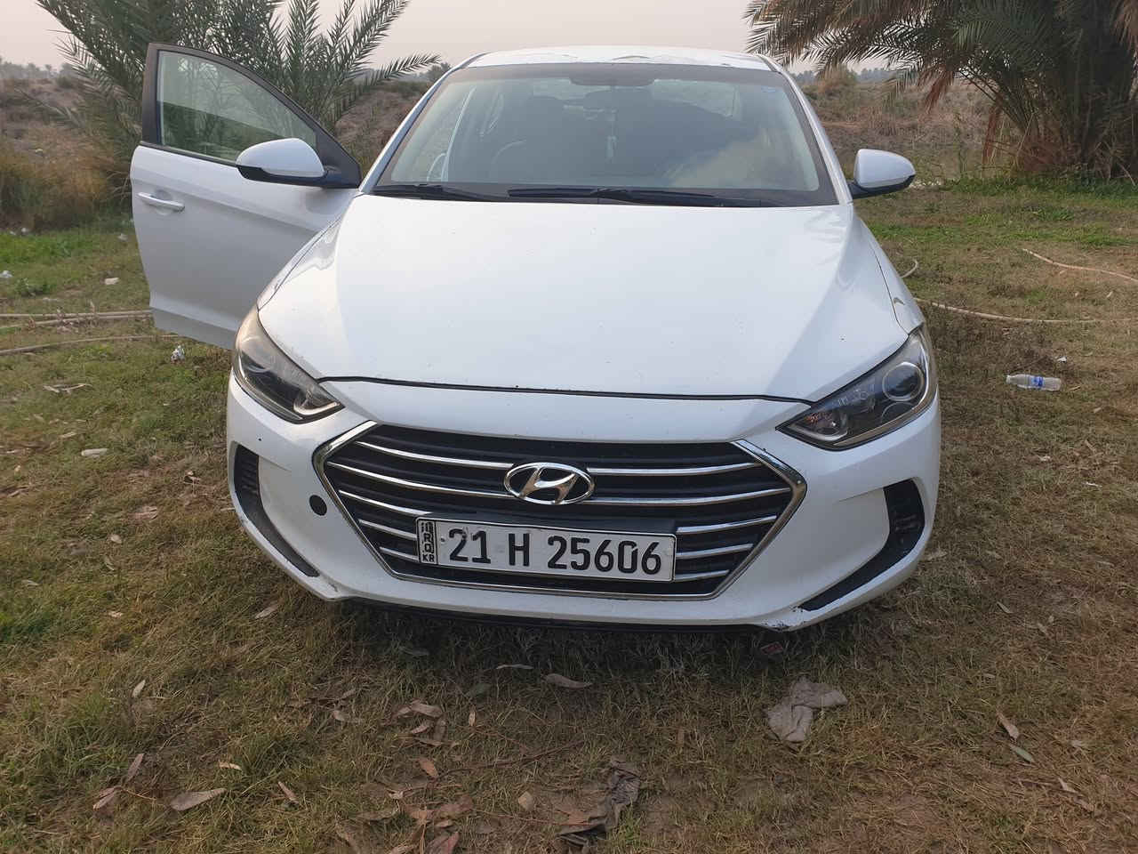 السلام عليكم النتر 2017 امريكي محرك 2000 دوش حادث خفيف كما موضح بالصوره  ماشيه 82 مثبت سرعه شاشه كامره دواره نظام سبورت وعادي مكفوله من محرك وكير وتبريد سنوية جديده تريد وكاله اتريد تحويل بيها بالقماره تكشير قليل  المكان الديوانية رقم سليمانية جديد السعر 125 وبيها مجال موجود ع الماسنجر او واتساببب
الرقم ***********
