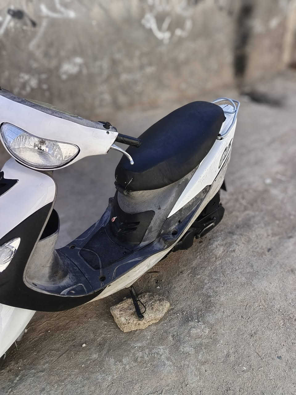 ماكس منغولي لبيع نضيفه كلشي شغال بيه سلف هندر لايت مكينه درجة خير من الله ناعمه كفرها اصلي سعرها  مناسب 375 مكان ناصريي مركز وشراي ***********يتصل عله رقم
