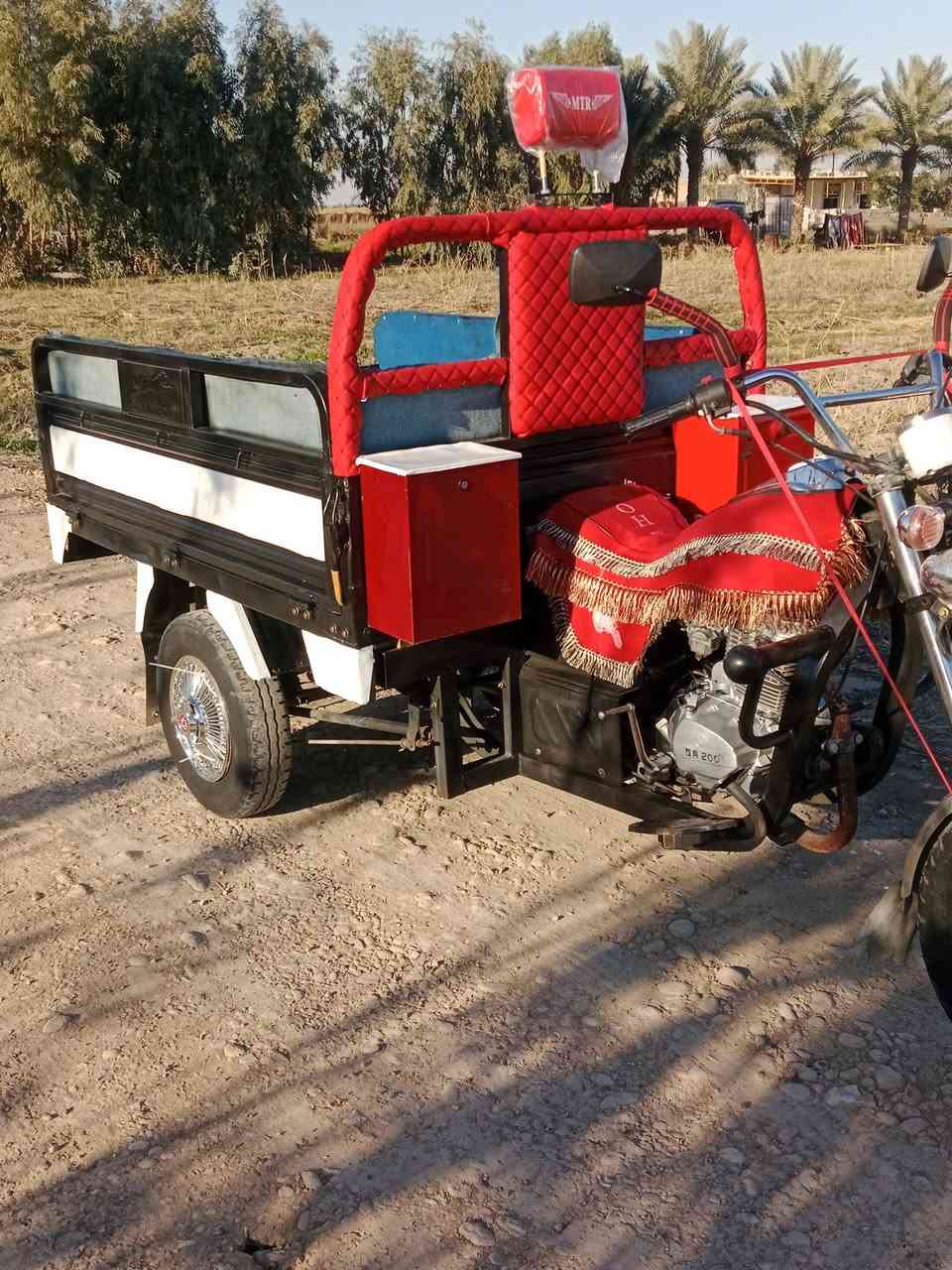 السلام عليكم ستوتة ام الطير موديل 21 محرك ٢١ مافتوح كهربائيات كامله اوراق كامله السعر ١٣٠٠ وبيه مجال المكان ديالى الخالص الرقم ***********
