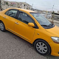 سياره يارس خليجي موديل ٢٠٠٨كير اوتوماتيك فقت باب بدله بجم كبس بي مكانت...