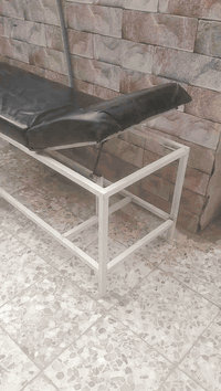 سديه طبية عراقية للمرضى أو للعيادات 
صنع عراقي حديد قوي ما يهم اي وزن تتحمله 
جديدة و نظيفة و اسفنج جديد موجوده بناصرية حي اريدو 
و يوجد توصيل داخل ناصرية 
السعر ٩٠ الف 
***********
