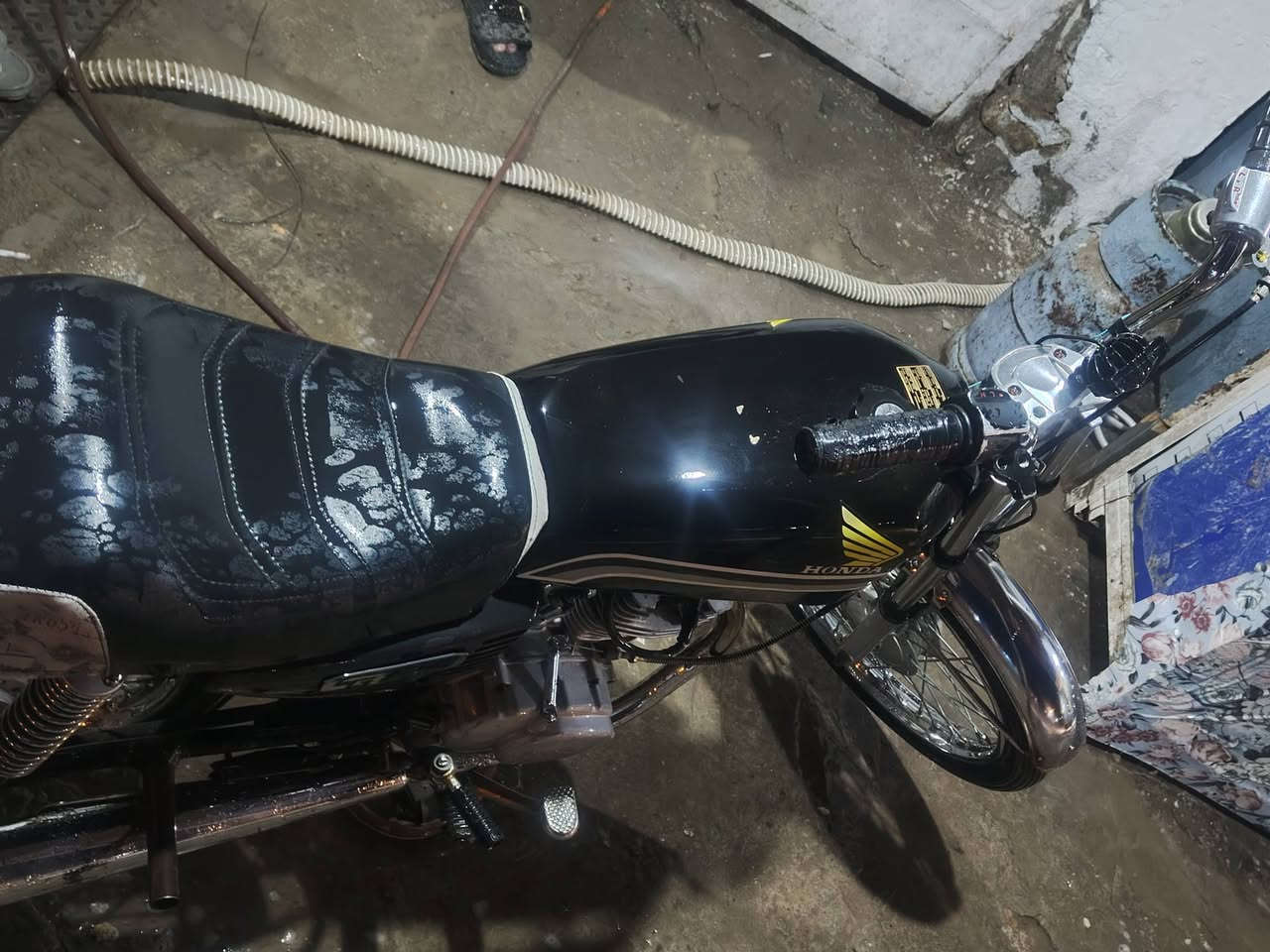 سلام عليكم دراجه للبيع اوراق اصولي تجي وتفحص ***********
