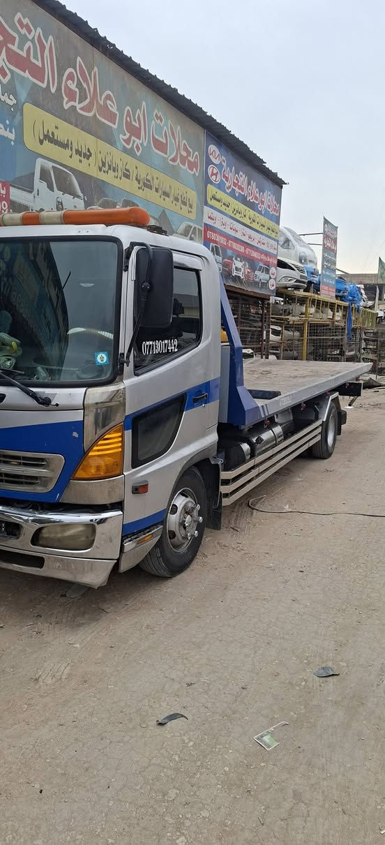 السلام عليكم هينو للبيع  سطحه مع خاشوكه امريكي السعر ٢٣٠ استفسار ***********
