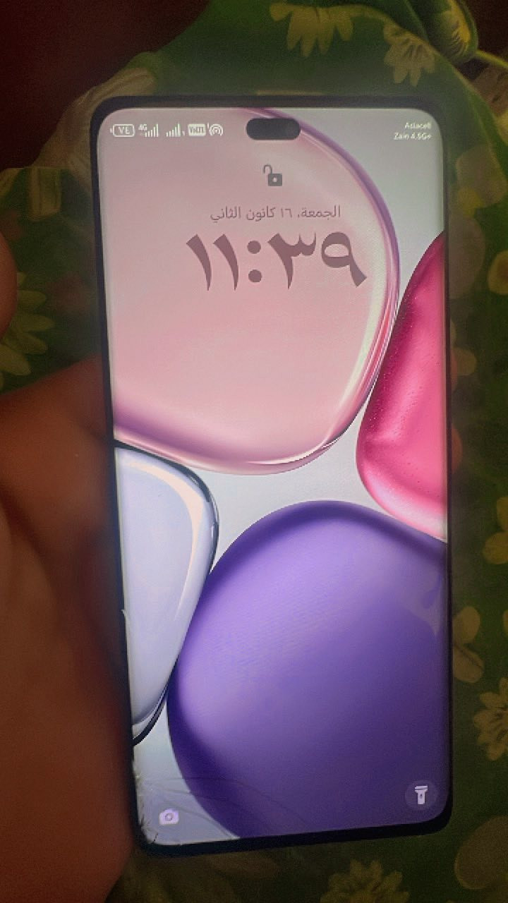 اعادة نشر بسبب الوعود الكاذبة
جهاز هونر X9c 5Gذاكرة 256 /عشوائية 12 وليس 8 

الجهاز جديد بمعنة الكلمة وغراضه لحد الان ممستخدمهن بس وكع مني ونفطرت الشاشة مثل ما موضحه بل صورة اخذته جديد ب٤٠٠ الف

سعرة ٢٠٠ وبي مجال قليل جدا شراي ادخل خاص وتامر امر مكاني ديالى بعقوبة الوثبة رقم ***********

مو شراي لاتكسر بحلال غيرك رجاء🩶
