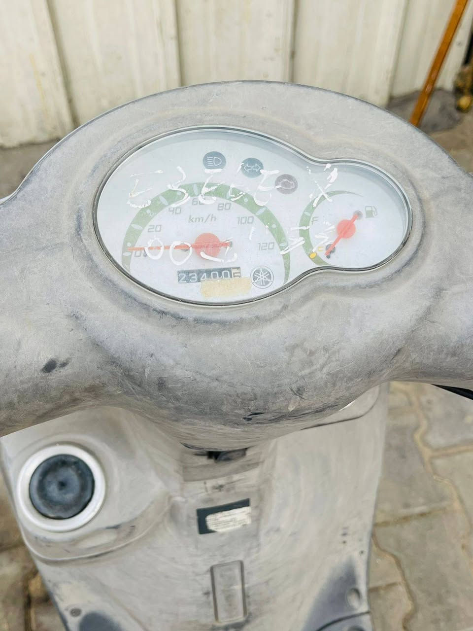 سلام عليكم دراجة للبيع فله موديل 2009 مكفوله من كلشي وبلادي كلهه تصل ع رقم وتدلل ***********
