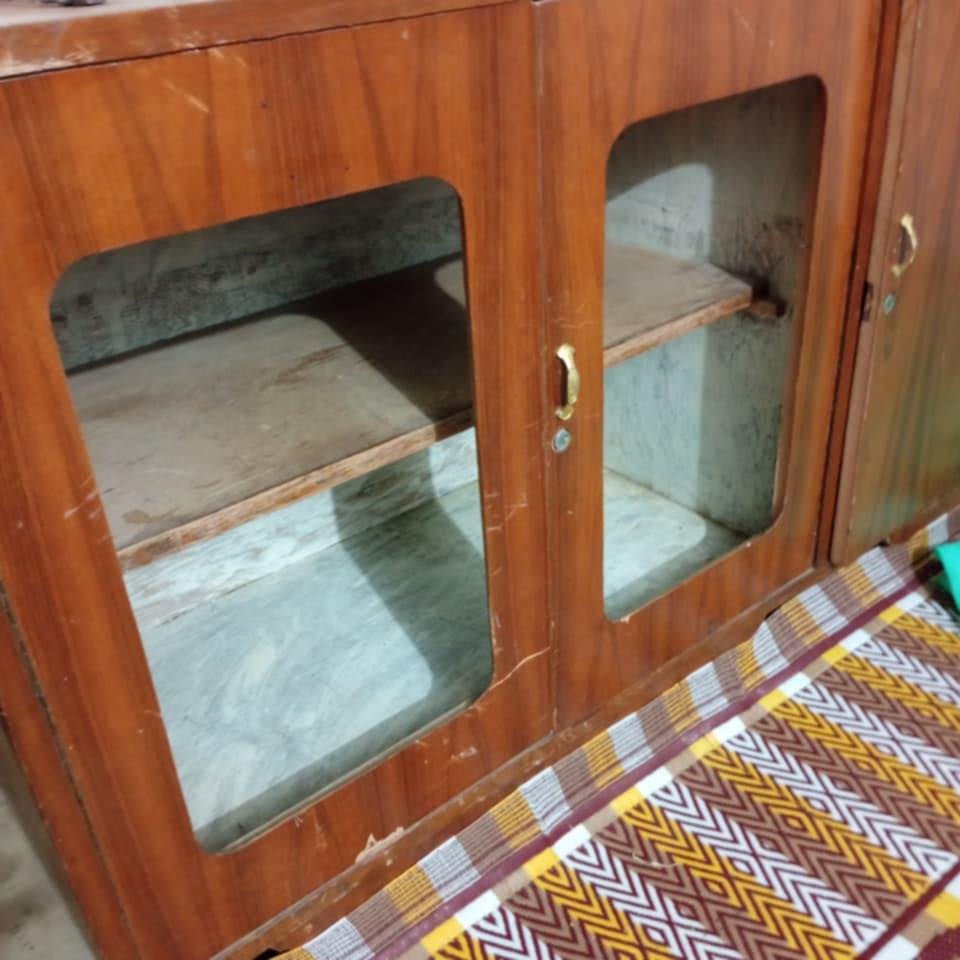 بوفية مترين ونص عوزها جام وقفاله السعر ١٠٠ نجف


**إذا كنت صاحب هذا الإعلان وتريد حذفه لأي سبب، رجاءا أرسل رسالة إلى الدعم الفني**