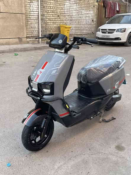 السلام عليكم دراجة شحن 2025 
6 بطاريات جدد 
نضام بارك 
نضام R
منفذ شحن يوسبي 
قفل ستيرن 
دبل اشاره 
السعر 600 وبيها مجال 
العنوان بغداد بلديات 
الرقم ***********
