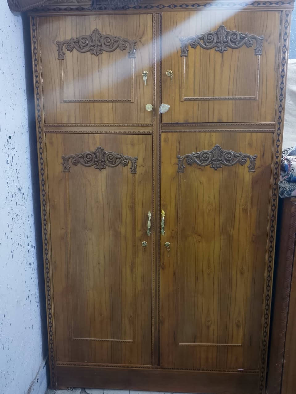 كنتور للبيع جديد تزكام عنواني ديوانيه حي العسكري الشراي هذا رقمي***********
