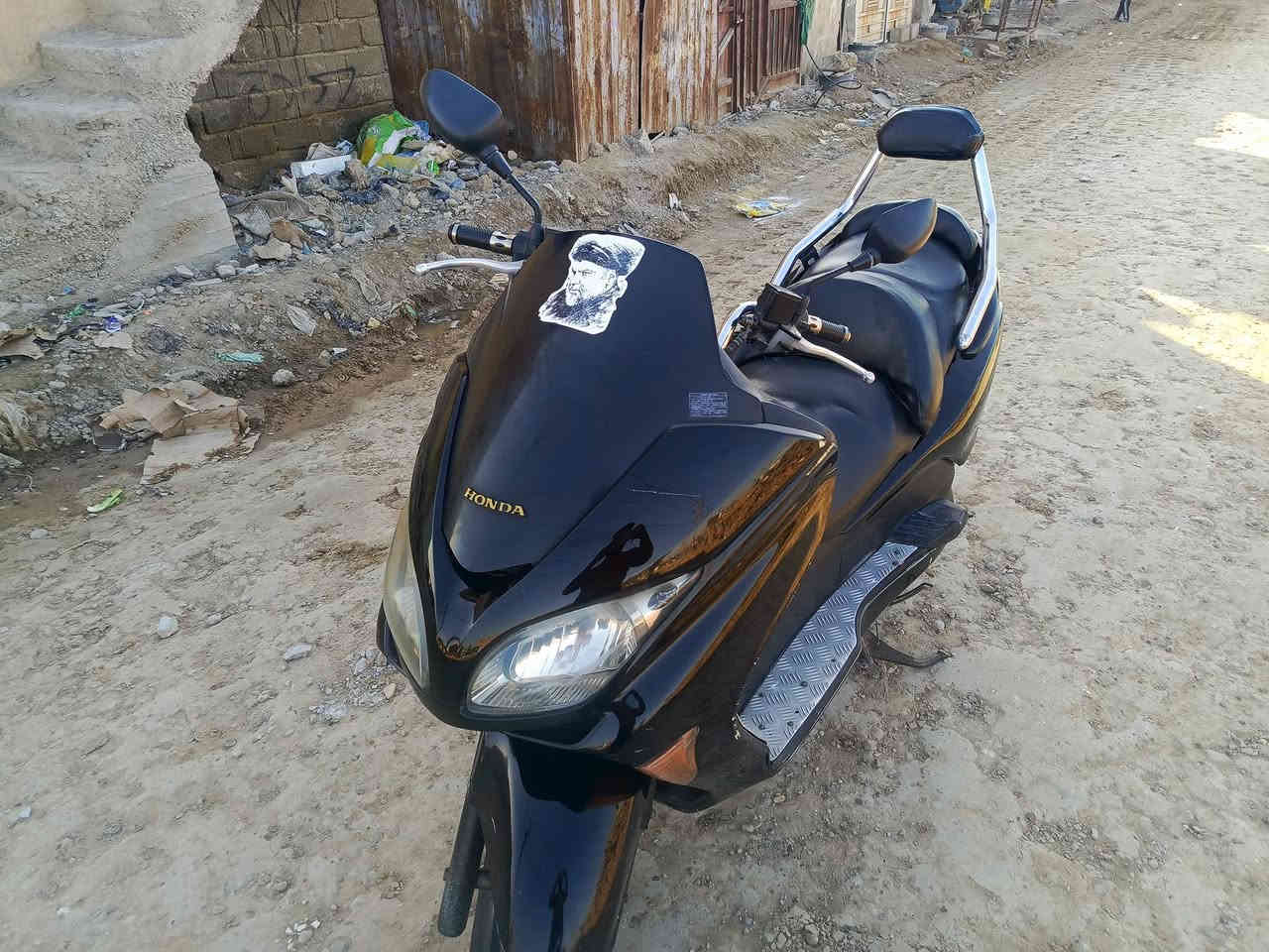 للبيع فورصه 08 عميه بلااد حديث دراجة رمبه حاويه مكينه بل كارتون شرط مكفوله من كلشي لسعر مليون  مكاني بغداد ***********
