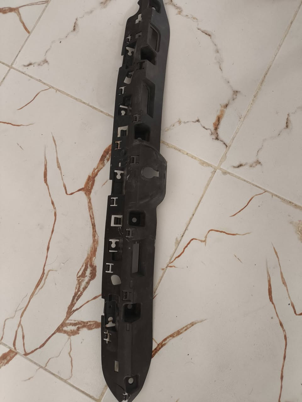 غراض فورد اكسبلورر موديل 2023 الاتصال ***********
