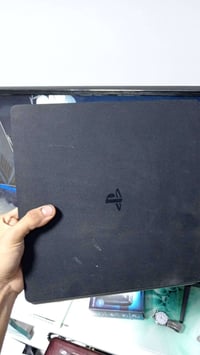 بلي ٤ • ٥٠٠جيجا • قابل تهكير