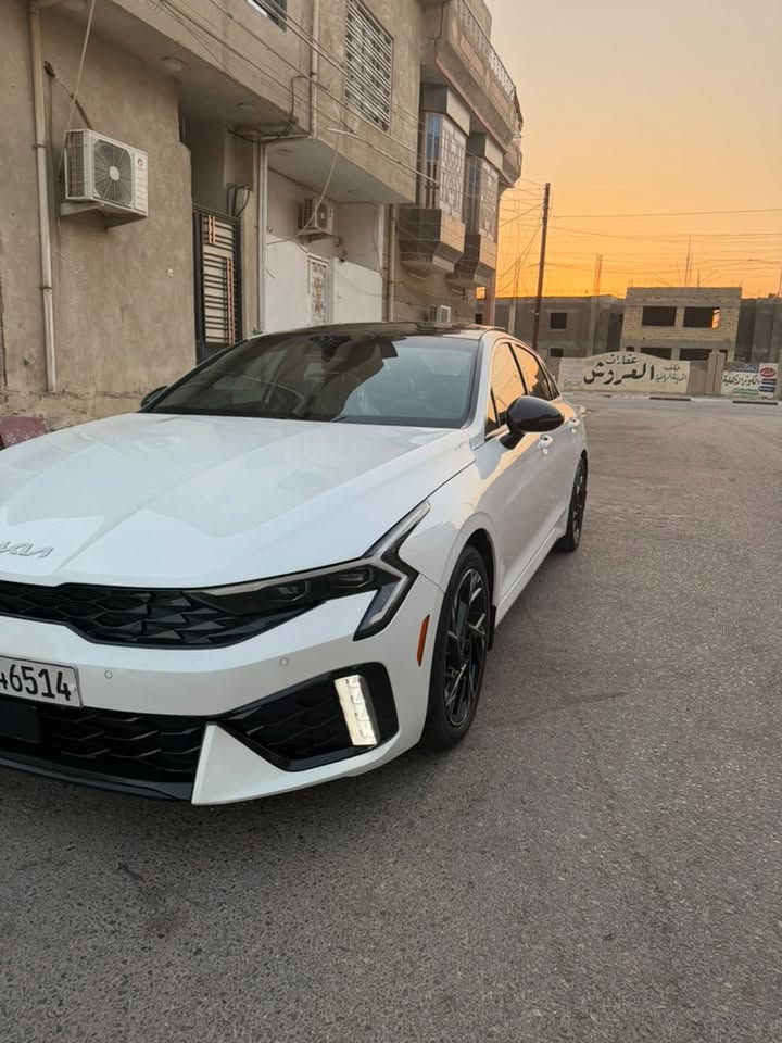 السلام عليكم k5 GT LIEN2025
ماشيه 23 بعدهه بلكارتون
حادث بنيد وشويه من جاملغ  مبدلات اصليات ومصبوغات شغل درجه اولى  الدعاميه مالته  ما مبدله ابلاد ام الكشافات
(كفاله شاصي لغد كير مكينه. بدون يرباك  ) فوووول 
جاد تدفى  لونين اسود اليض
بانورما 
لد انامي خلفي 
مكينه 2500 وكير 8 نمر ATM بلاد 
لون ابيض صدفي رقم سليمانيه بأسي تريد وكاله تحيك تريد تحويل تحول وانه الممنون 
معروفه موصفات ل GTLIEN  ما يحتاج اذكر 
18 سماعه ومضخم 
السعر 218 وبيه مجال 
ترى اسعار الشهداء 210 للعلم 
شراي يتصل 
مكان السياره بصره 
***********
