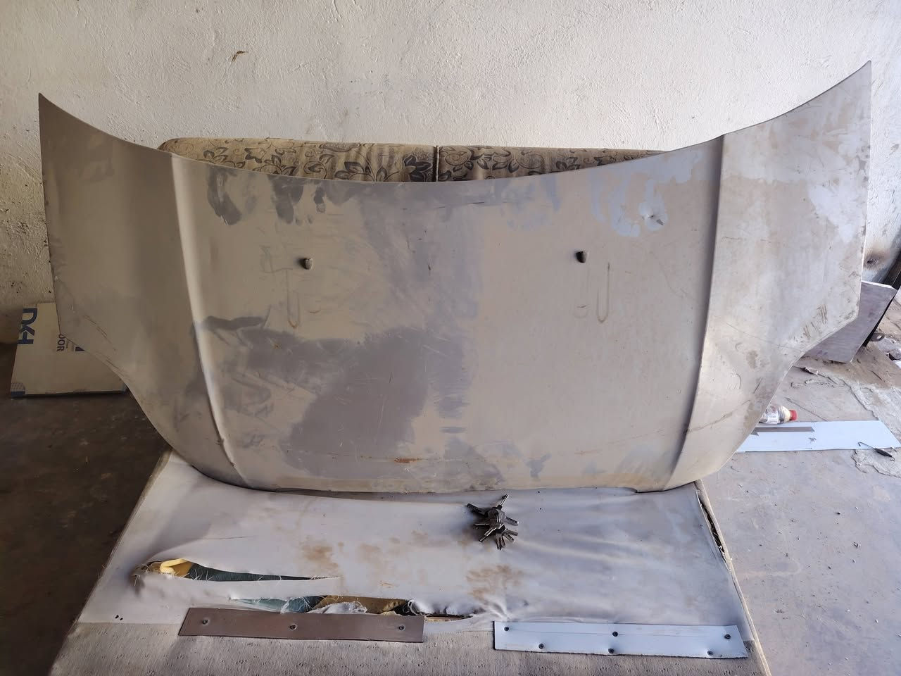 السلام عليكم بنيد ستاركس 2008 للبيع نضيف جدا السعر 75 للتواصل مع الرقم *********** واتساب
