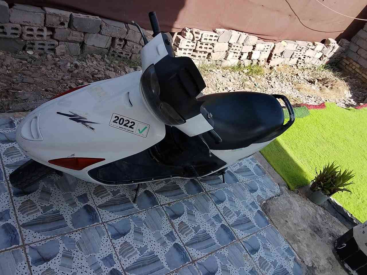 سلام عليكم دراجه فراشه للبيع مكينه ناعمه ونظيفه كهربائية وسلف هندر شغاله دبلات بدلتهن  جدد  موجود سعر 250 وبي مجال مكاني بابل الحمزه الغربي  رقم الهاتف والاستفسار *********** بي واتس
