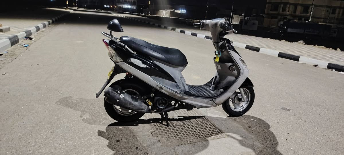 دراجه للبيع مشروطه فول نضافه مفتوح مره وحده قبل سنه بس بستم مبدل  السعر 650 وبيه مجال  العنوان الرميثه حي المهندسين ***********
