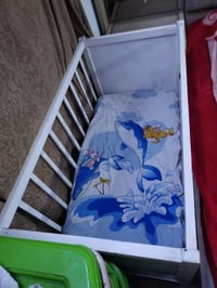 أثاث أطفال • للبيع