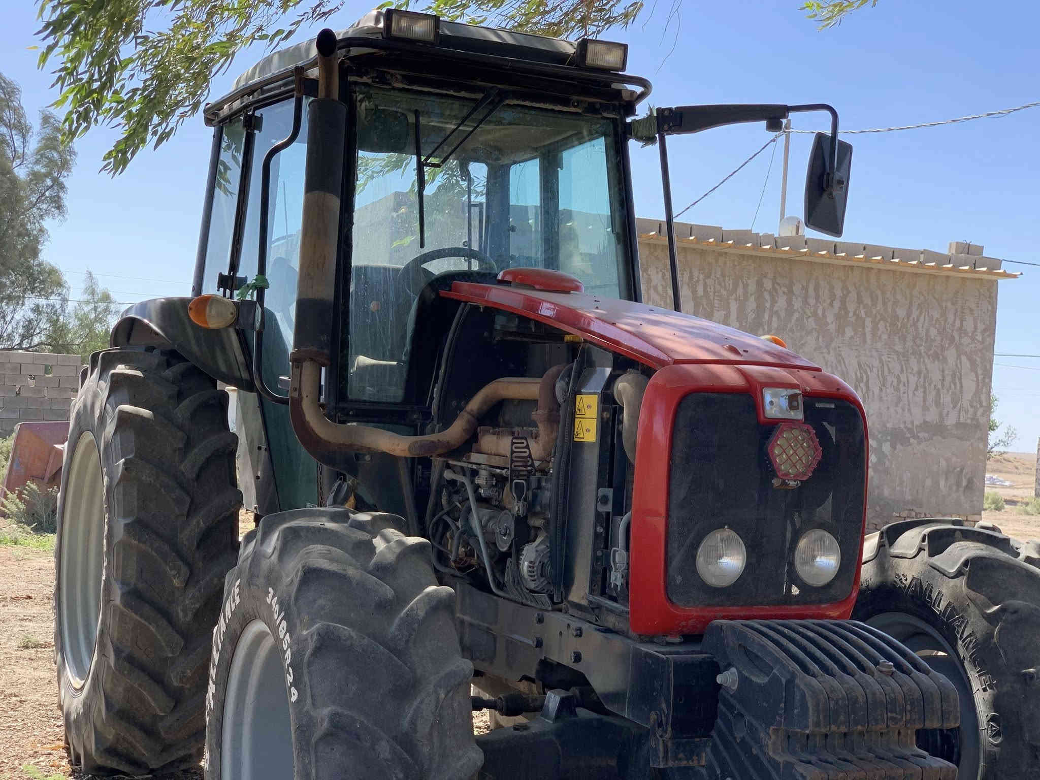 للبيع
فوركسن انكليزي موديل 2015

مكينة جاهزة ونضيفة 

حجم 110 سوبر 4 سلندر 

كل شي ماوراها 

معاملة الرقم بعدها منفيس يعني وين ما يعجبك اطلع سنوية ورقم بأسمك مكينة خير من الله على وضع الشركة

المكان محافظة واسط 

سعرها 25 وبيها مجال 

للاستفسار اتصل ***********
