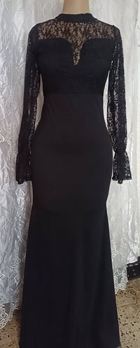 ملابس • للبيع