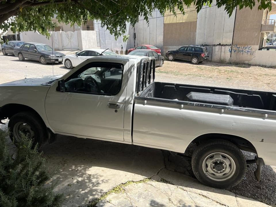 نیسان پیکاب بۆ فرۆشتن ئاڕم پلاستیکی هەولێر دەعمی نییە ٦٨ معامەلە بۆ زانیاری زیاتر
***********
