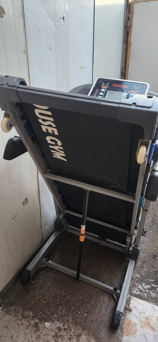 سلام عليكم جهاز جري مال بيت   للبيع سعره 250.        واتساب ***********
