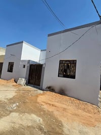 بيت رهن غرفتين وصاله ومطبخ استقبال صحيات داخلي وخارجي سعر الرهن ١٢ ملي...