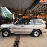 بێ بۆیاخ 2002ناوزەرد سێربع سیارەکە نمنەیە لەجوانی بۆ پەیوەندی  0770146...