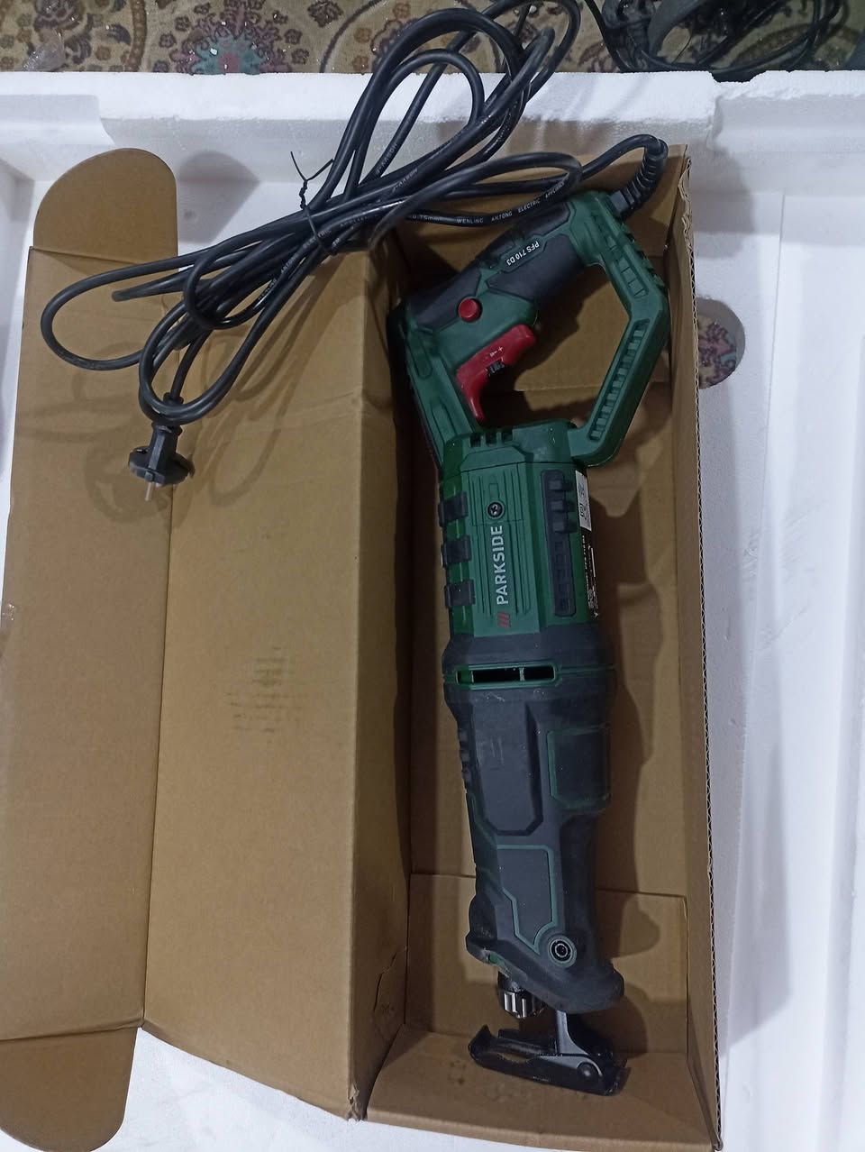 بسم الله الرحمن الرحيم 
عدد باركسايد والاسعار مثبتة أسفل الصور للاستفسار 
***********/***********
يوجد توصيل للمحافظات
